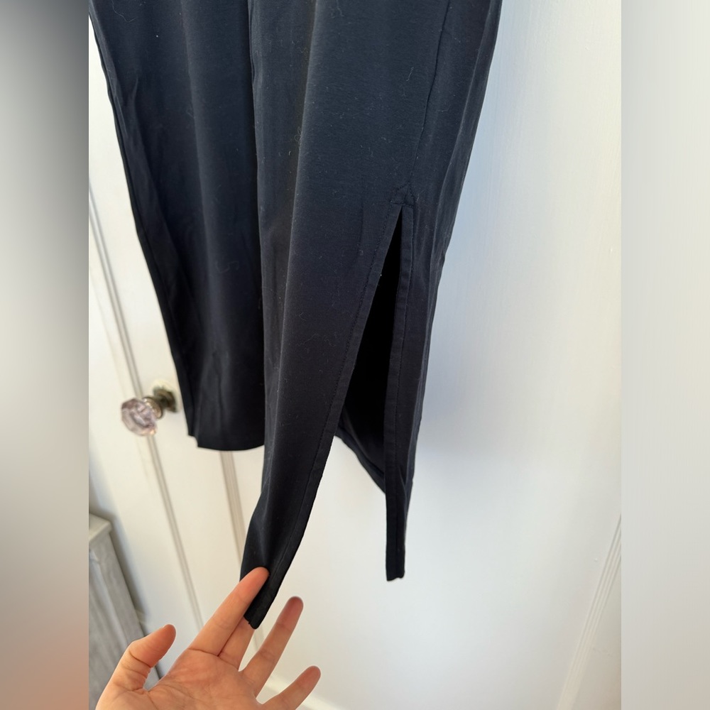 Everlane's The Luxe Cotton Side-Slit Tee Dress - Picture 2 of 9